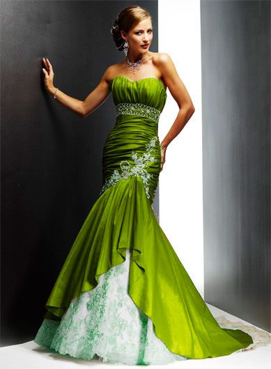 green_dress.jpg